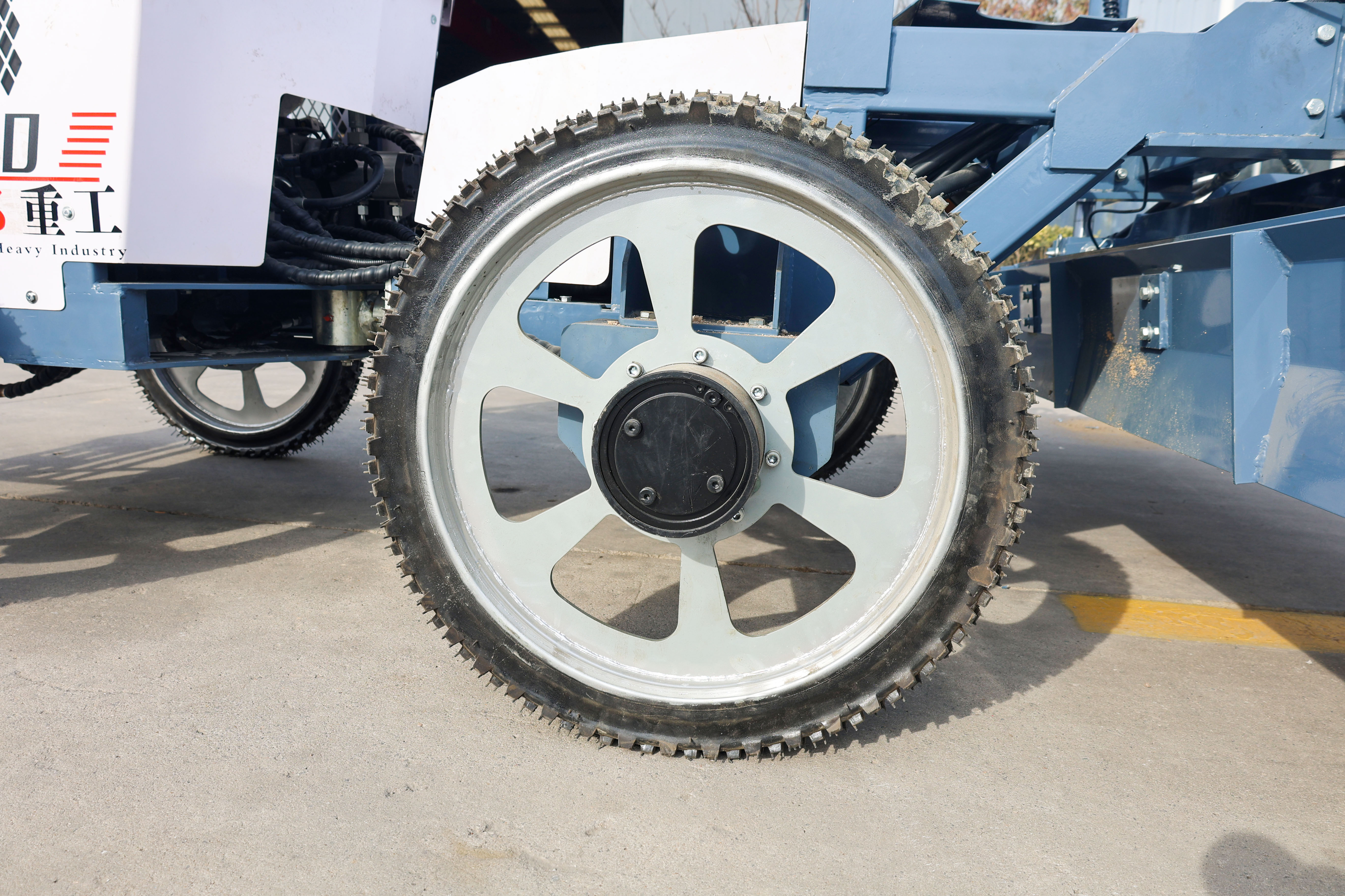 JB35-30Concrete Laser Leveling Machine Road Paver Laser Screed Concrete For Sale