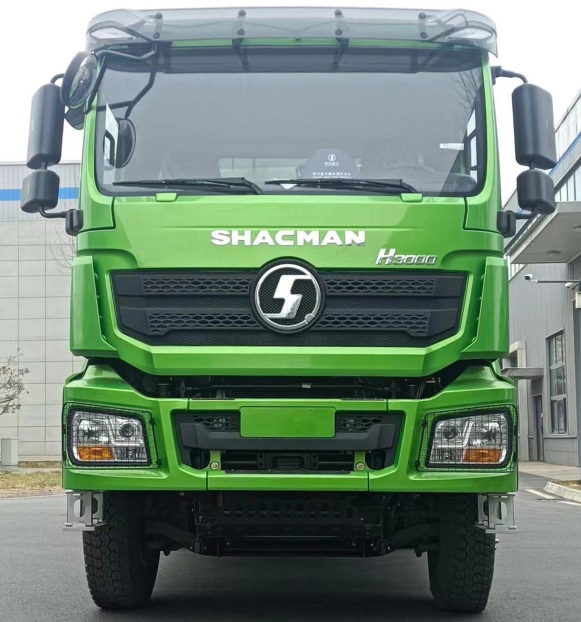 Superior Heavy Truck Shacman H3000 Dump Truck 6x4 with Left Drive with WEICHAI engine