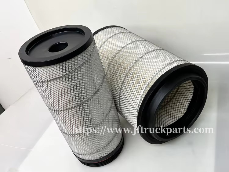 Air Filter WG9725190102 for Sinotruk Howo Faw Dump Truck Diesel Engine Air Filters Housing Assembly Replacement