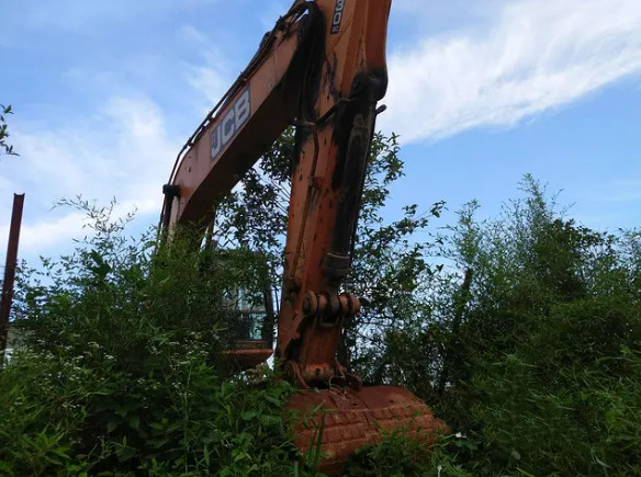 JCB JS220LC Second Hand Excavator Diesel Engine Euro II 129kw