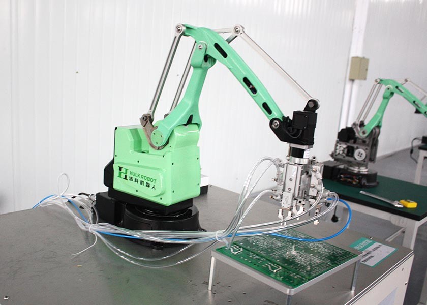 Easy Operate Collaborative Small Payload Mini Robotic Arm