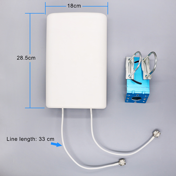 698MHz 4G Mimo Lte Directional High Gain Panel Antenna Vertical 8dBi