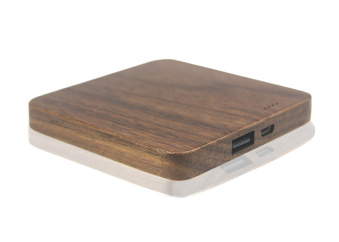 Square Shaped Carved Wood Power Bank 5200 Milliampere 3 Years Warranty