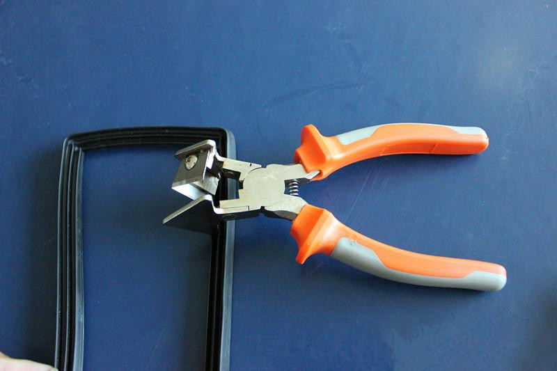 Portable PVC Window Rubber Seal Scissor