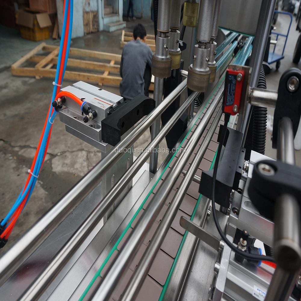 Multipurpose Liquid And Paste Filling Machine High Speed For Chemical Industry