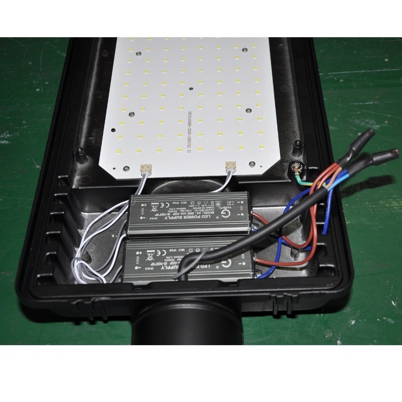 Waterproof IP65 LED Roadway Lighting , High Pole Aluminum Street Light 50w 100w 150w