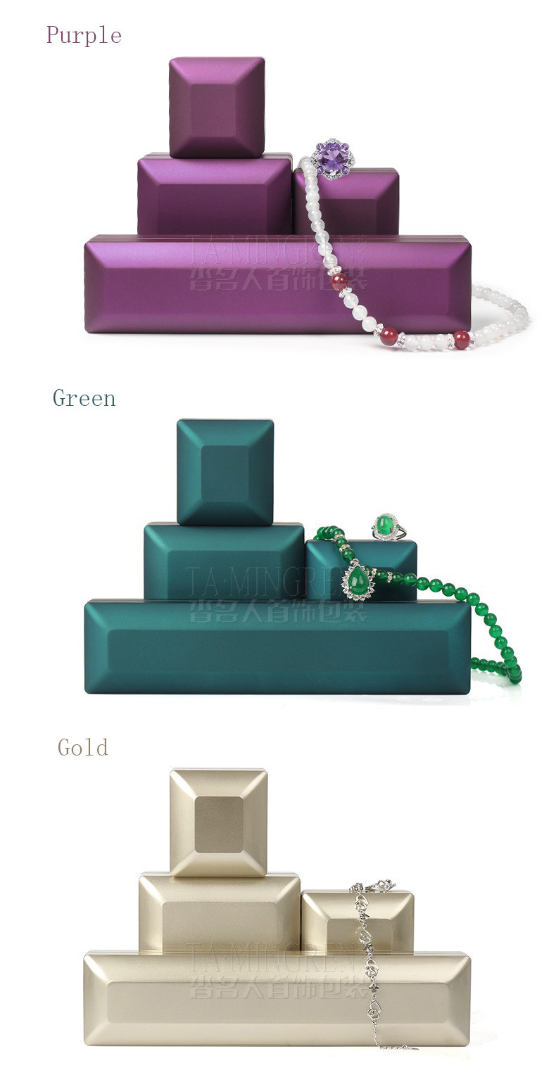 White Piano Finish LED Jewelry Ring Packaging Box Lighted
