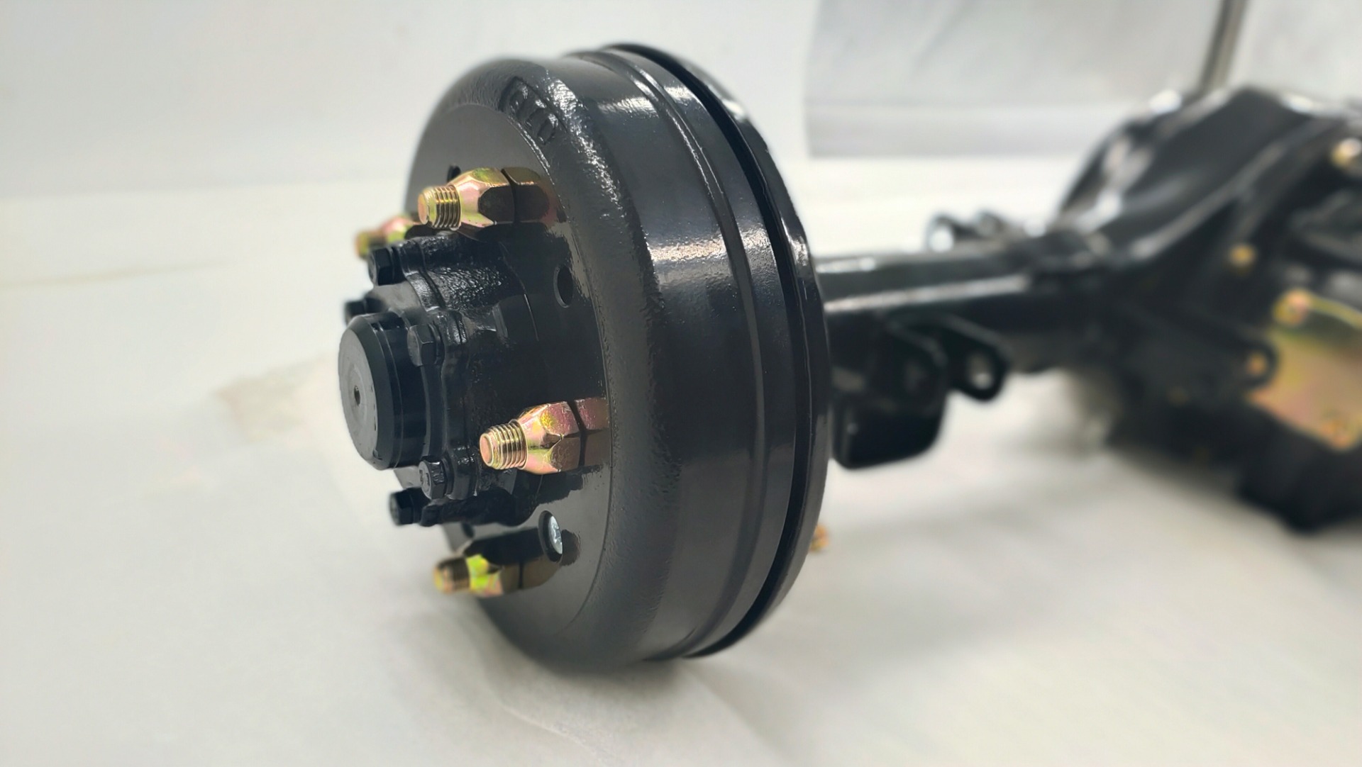 DAYANG 5th Generation Torque King Rear Axle with 220mm Brake Drum and 70mm Bridge Tube