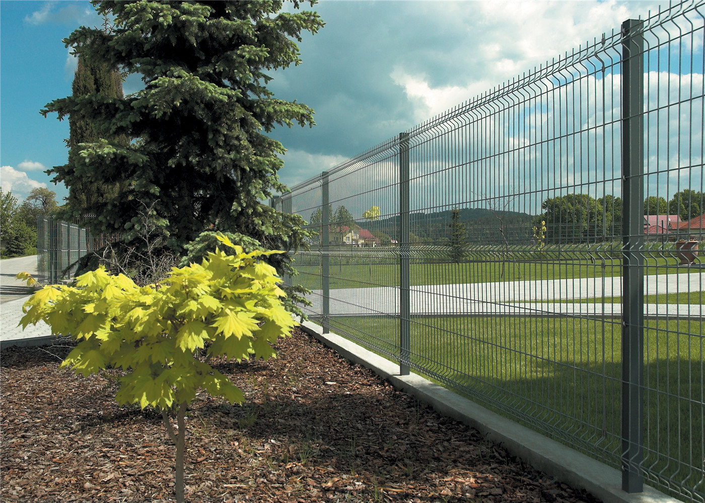 PVC Coated Wire Mesh Fence Panels 2030mm x 2500mm