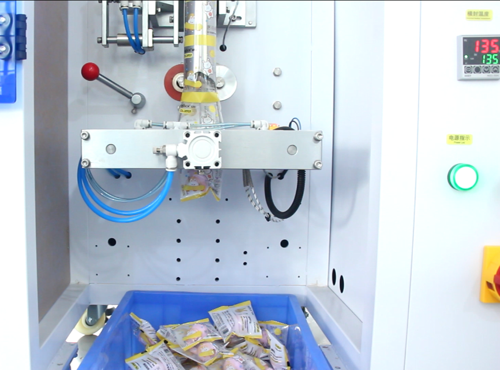 Fully Automatic Child Toy Bricks Plastic Parts Building Bricks Counting Packaging Packing Machine