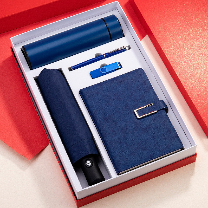 5 In 1 Antidust Notebook And Pen Gift Set , Ultraportable Power Bank Smart Notebook