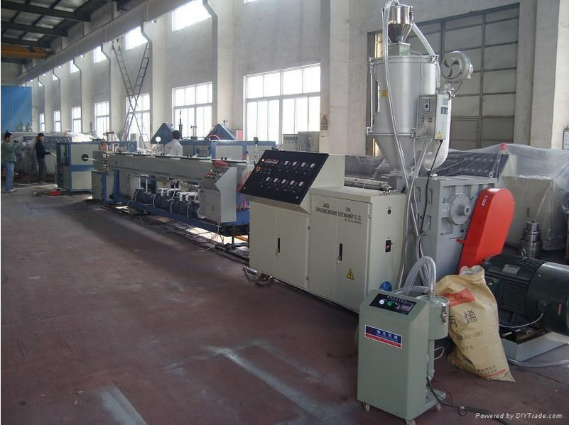 High Output Plastic Extrusion Line , HDPE CooL And Hot Water Pipe Production Line
