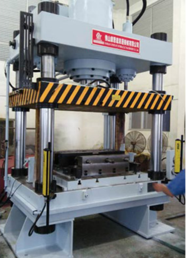Specialized Hydraulic Press For Aviation Aluminum Profile Hot Pressing And Sinking Forming
