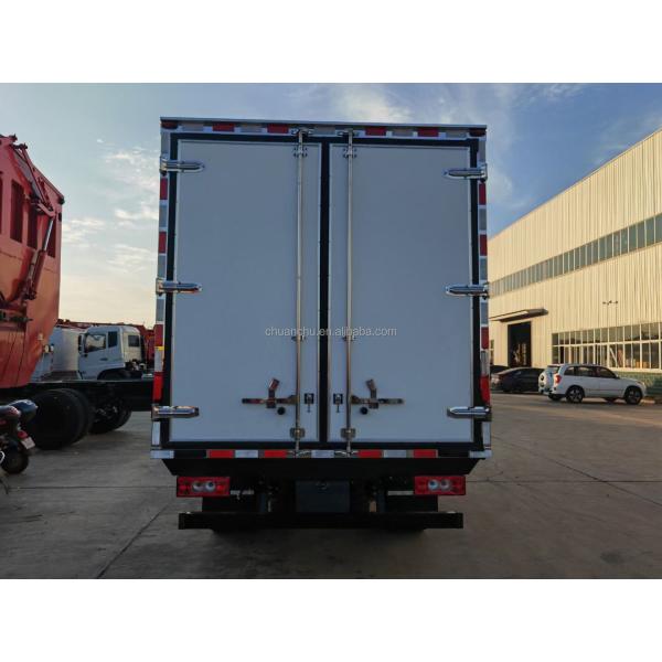 Foton 4x2 Small Refrigerator Truck Gasoline Fuel Type Cold Chain Transport Vehicle
