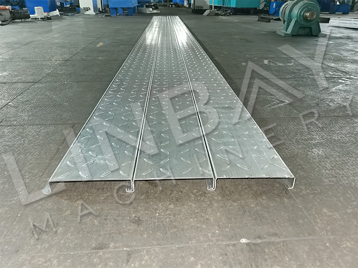 Automatic Galvanized Steel Scaffold Board Roll Forming Machine With Embossing Machine