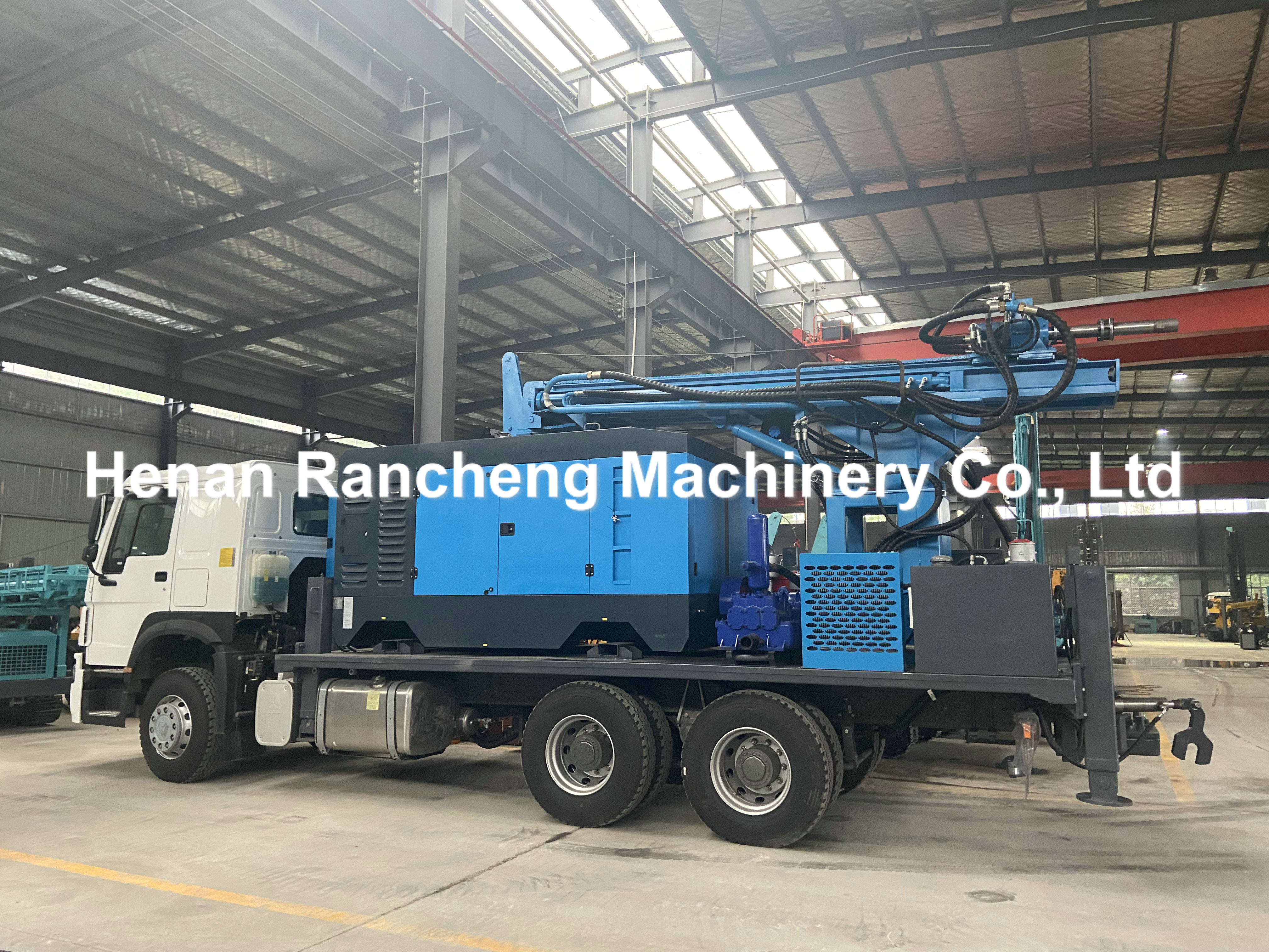 450m Depth Hydraulic Water Well Drilling Rig Truck 266HP Load Vehicle Engine