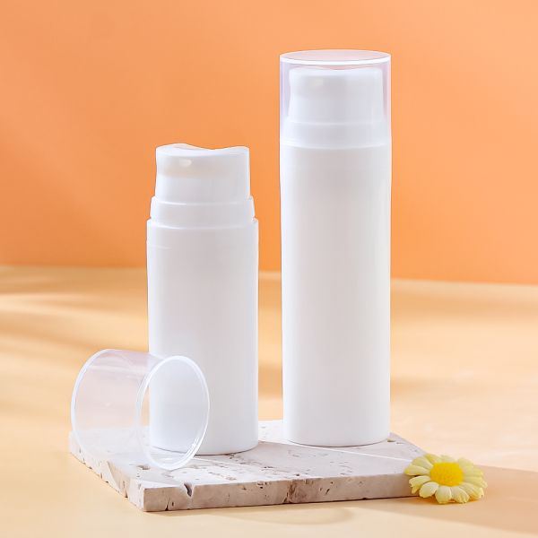 30ml/50ml White PET Airless Foam Pump Bottle with Recyclable Material and Vacuum Technology for Travel-Friendly Skincare Packaging