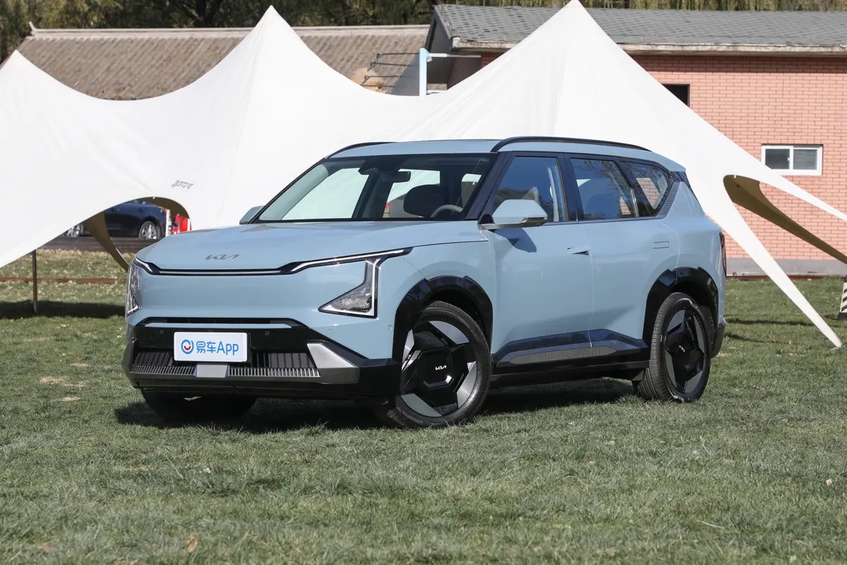 KIA EV5 2023 TOP BEST BLUE SUVenergy vehicle with Wheel base mm 2750 and Customers
