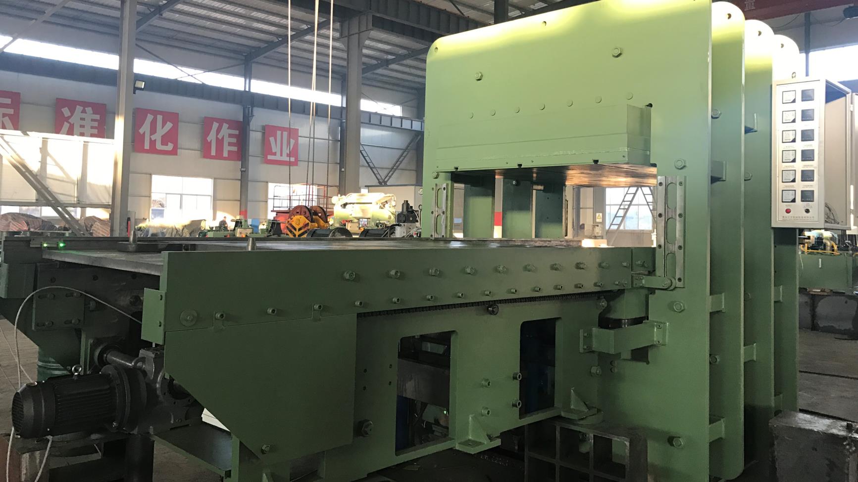 380V 50HZ Rubber Tile Making Machine for Building Material Shops Production Line
