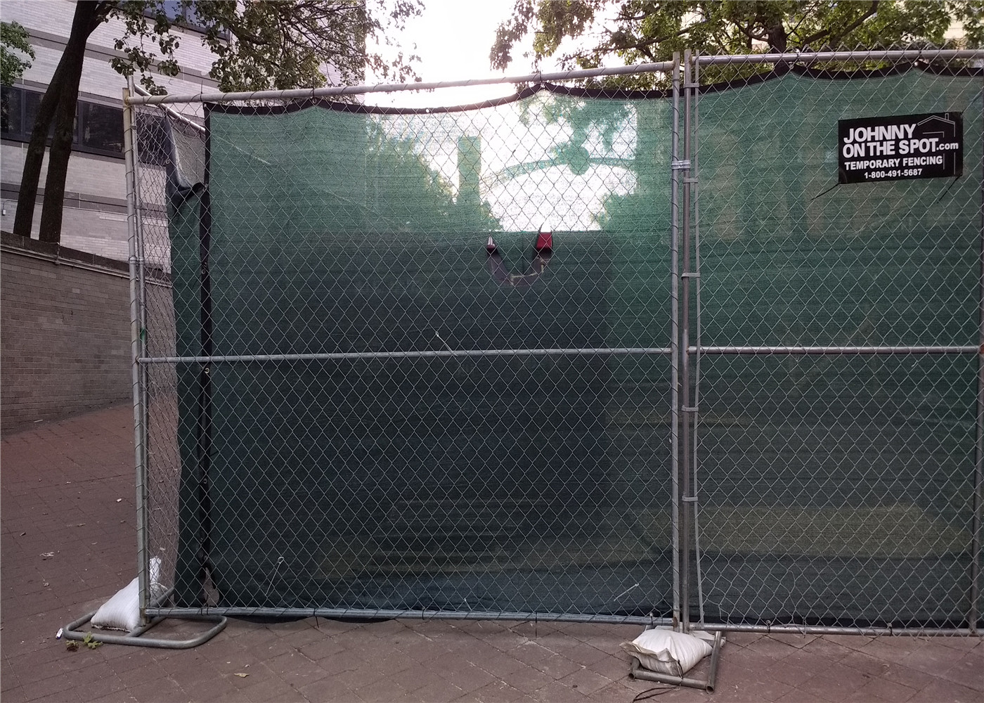 8ft x 10ft construction chain link fence opening 2⅜x2⅜(60mmx60mm) tubing 16ga thick and diameter 11ga/2.90mm,11.5ga/2.7