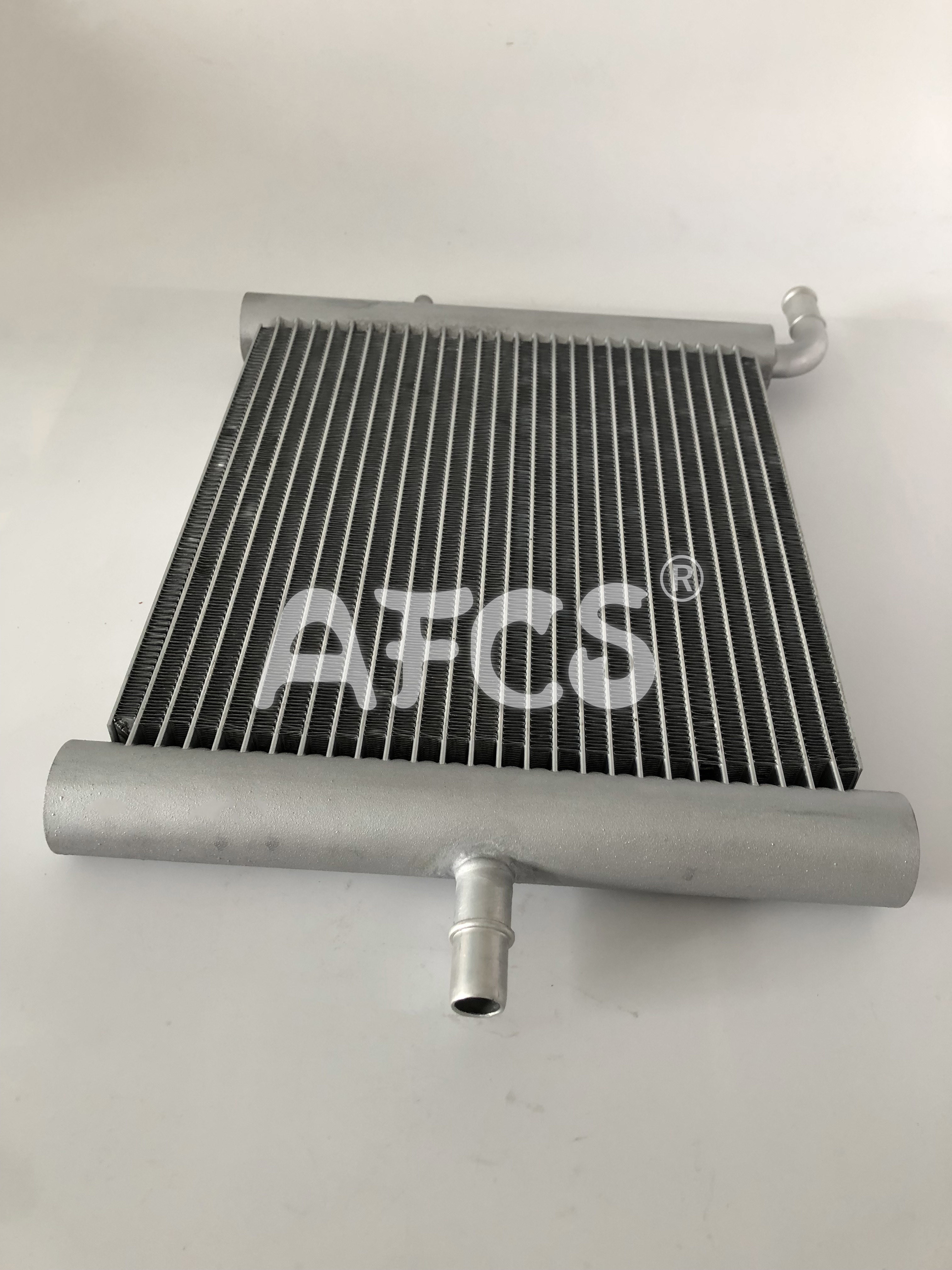 LR034577 LR062670 Aluminum Radiator For Land Rover Discovery V Van L462