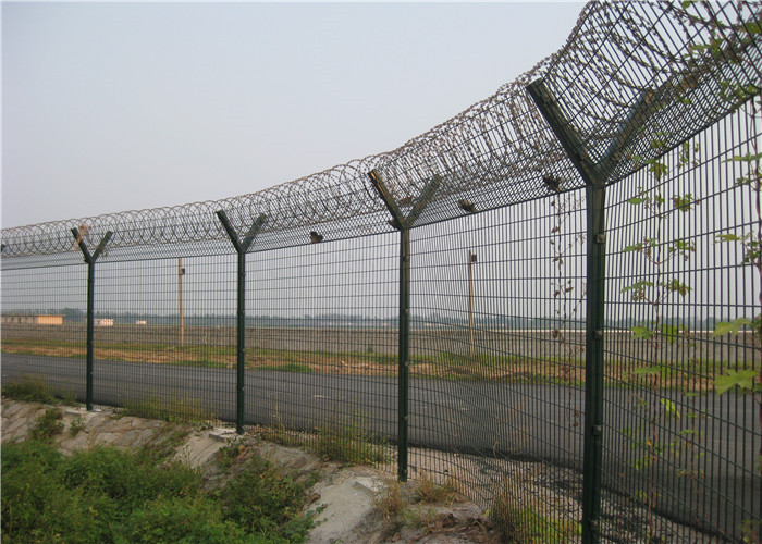 Anti Climb Razor Wire Mesh HDG PVC Coated Airport Perimeter Fence