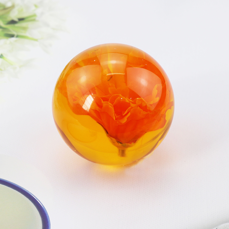 Transparent Resin Custom Crystal Paperweight , Leaf Paperweight