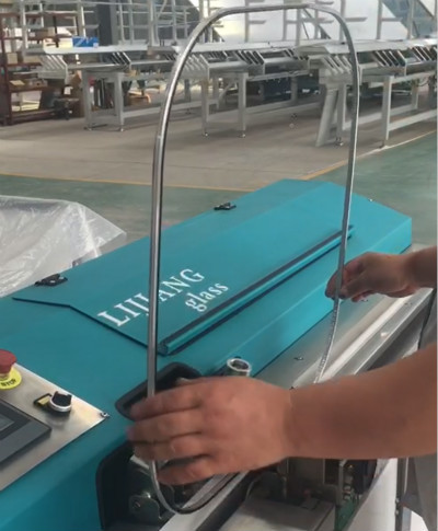 Insulating Glass 18MPa Hot Melt Glue Machine Silicone Extruder Machine