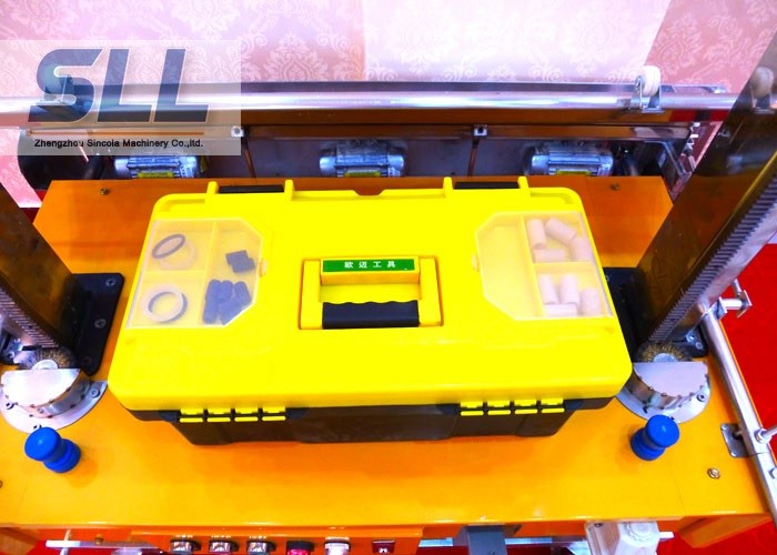 Yellow / Silver Automatic Rendering Machine Fast Speed Wall Cement Mortar Render