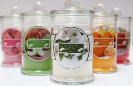 100% paraffin scented glass candle with fruit and flower fragrance packed into gift box