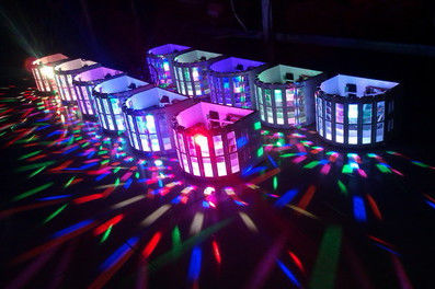 4*3W RGBW LED Derby Light Multi Coloured Strobe Disco Lighting 28*22*24cm