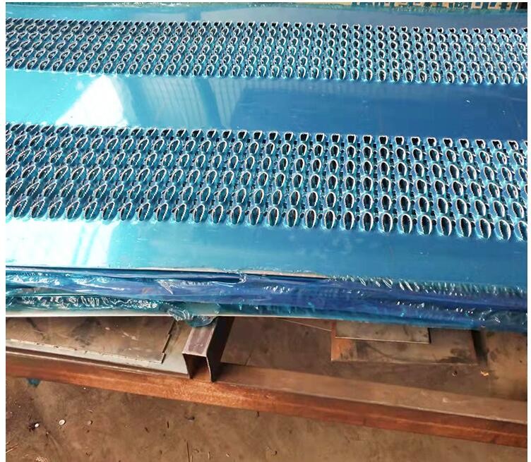 Walkway Catwalk Grip Strut Perforated Safety Grating Plank