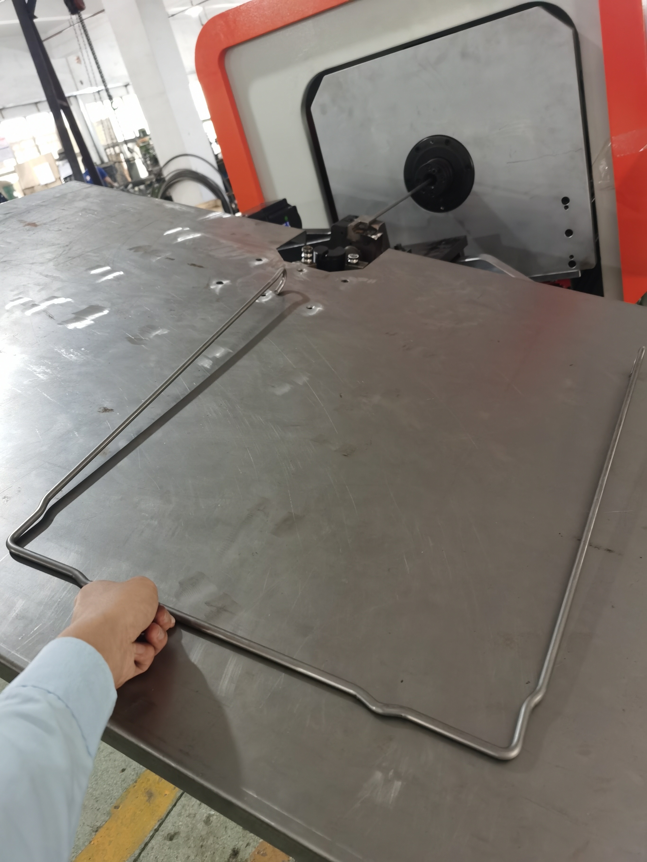 Automatic Wire Bending Equipment Ten Axes Controlled With 70m / Min Feeding Speed