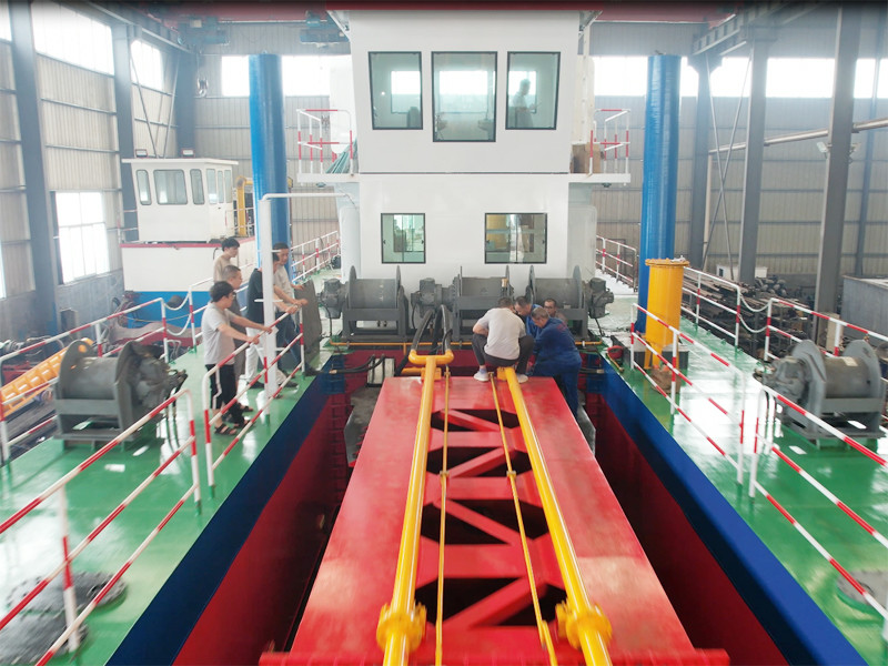 50kw 20inch Csd Dredger Equipment Is Designed To Be 36 Meters Long Used For River Dredging