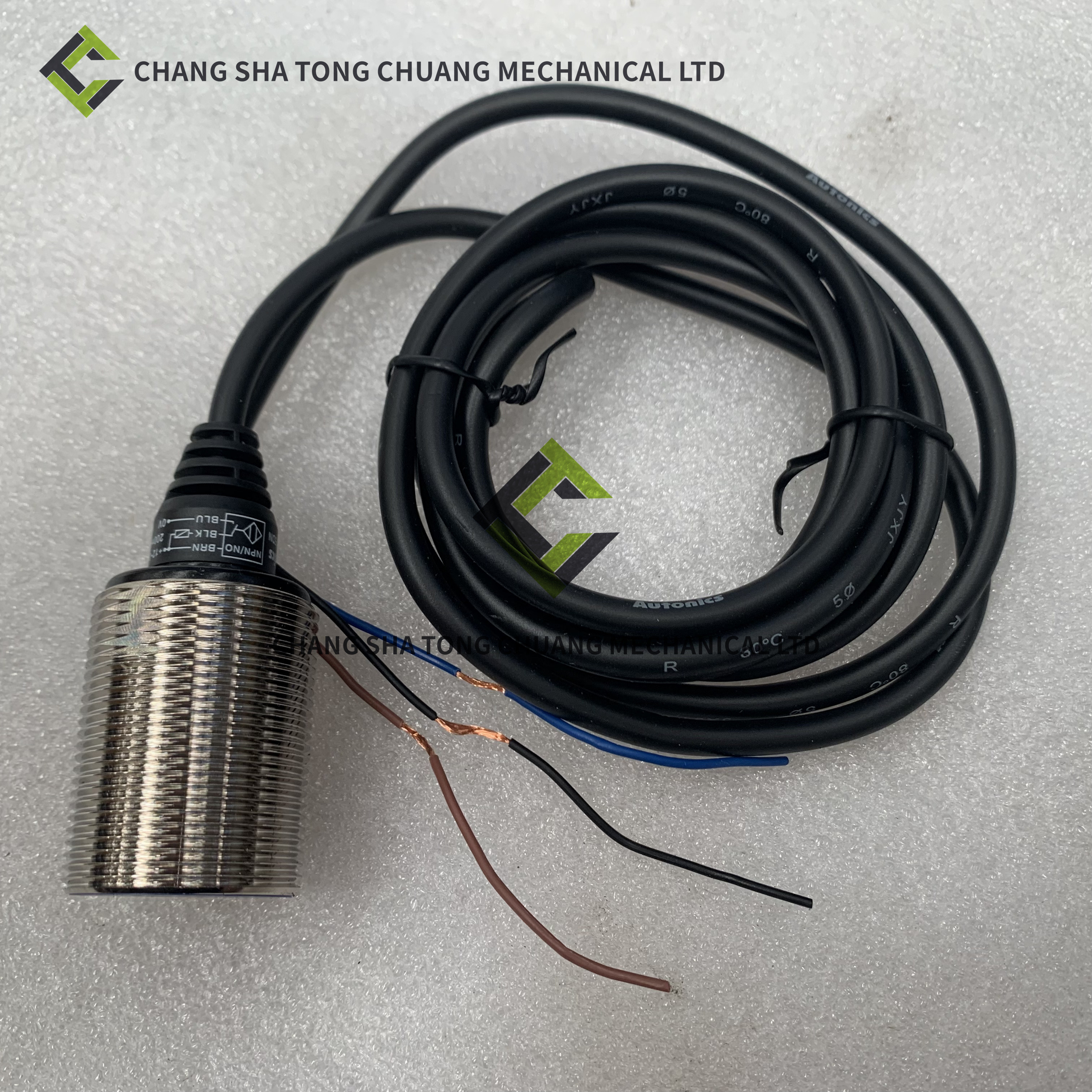 Sany / Zoomlion Concrete Pump Proximity Switch IIM200 + EVC001\IIM200 + EVC001 Replacement PR30-15DP Positive Signal