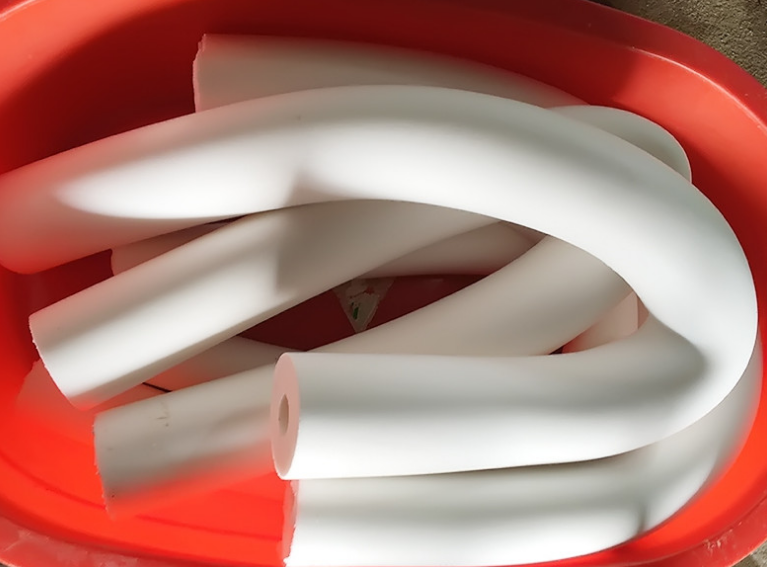 Foam sponge roller for glass washing machine