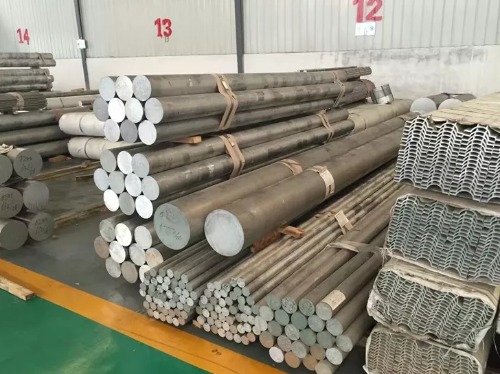 Thickened Extruded Aluminum Round Rod , 2017 Aluminum Round Bar