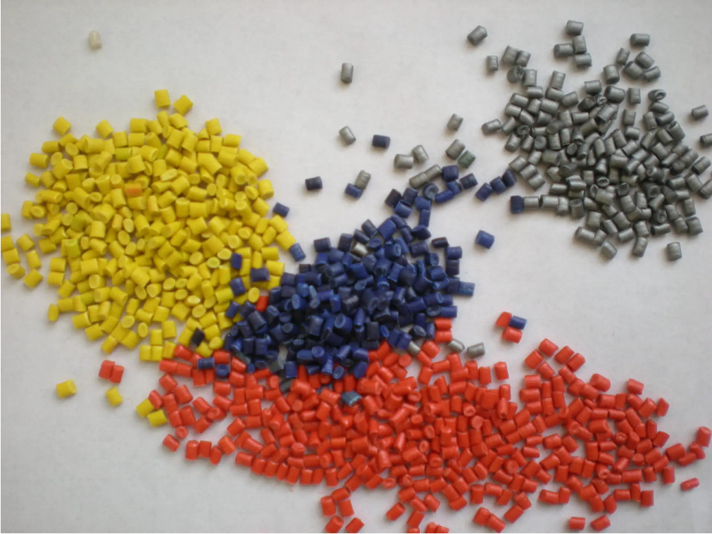 Flame Resistance Polyvinyl Chloride Compound , Sheath OI 30 PVC Granules