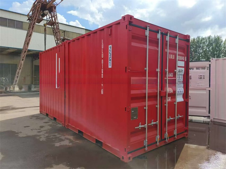 10ft 10 Foot Double Roller Shutter Doors Shipping Container Set Internal Dimensions L x W x H 2840 x 2353 x 2698 mm
