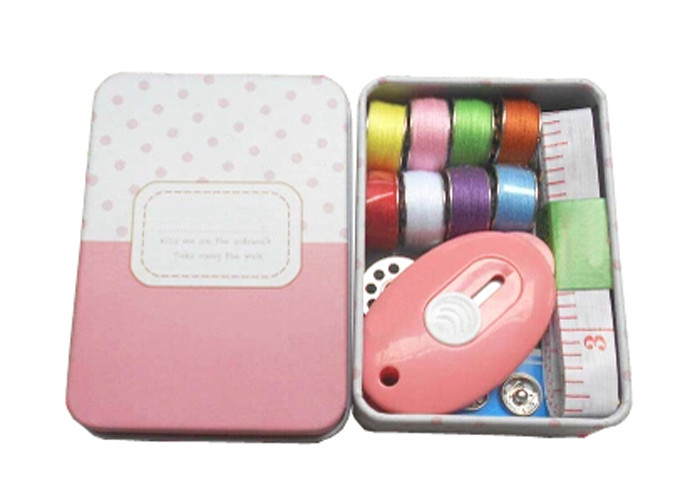 Helpful Sewing Kits For Adults , Emergency Sewing Kit With Metal Box 11 Contents