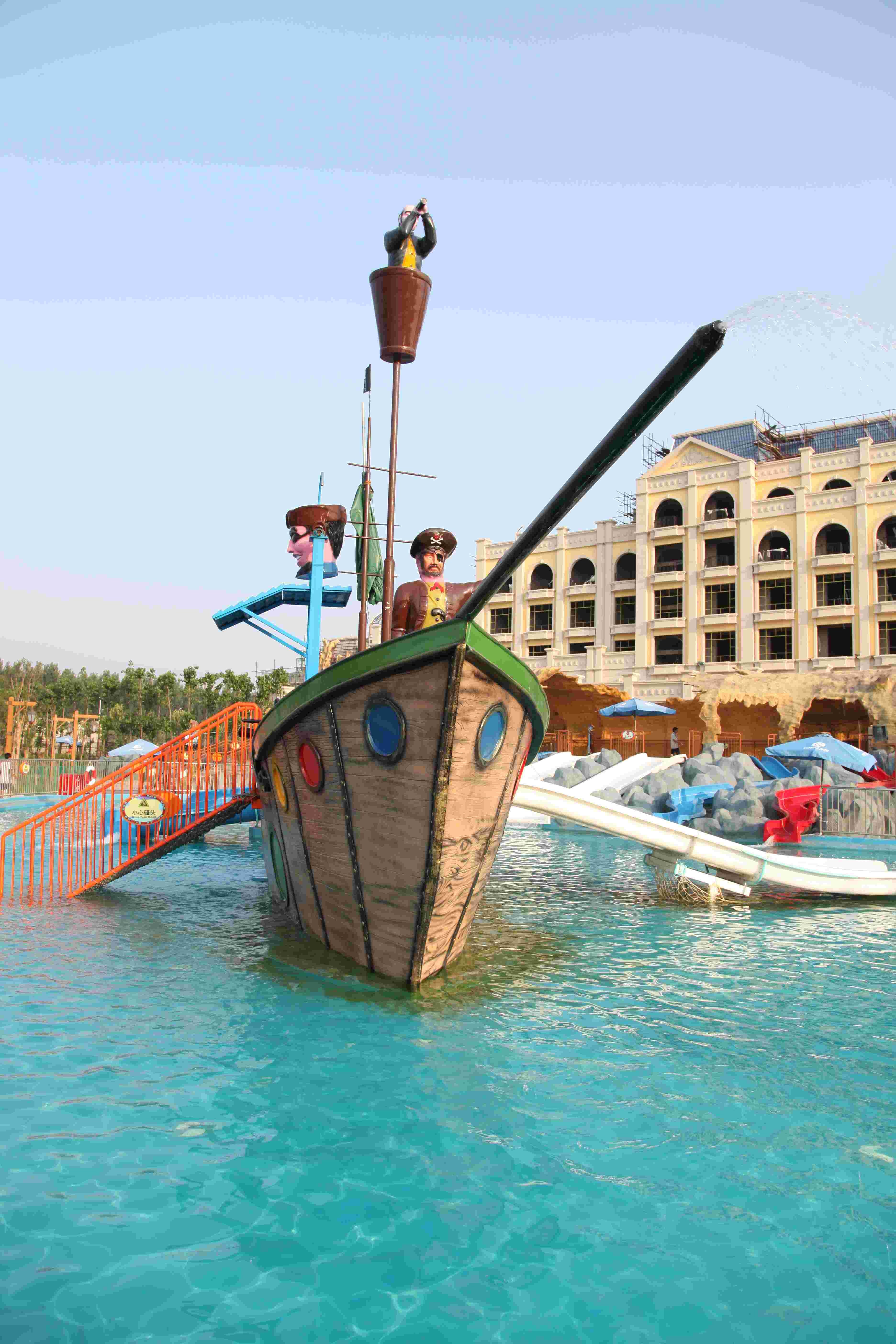 Corsair Aqua Play Water Park Equipment / Large Holiday Resort Fiberglass Pirate Ship