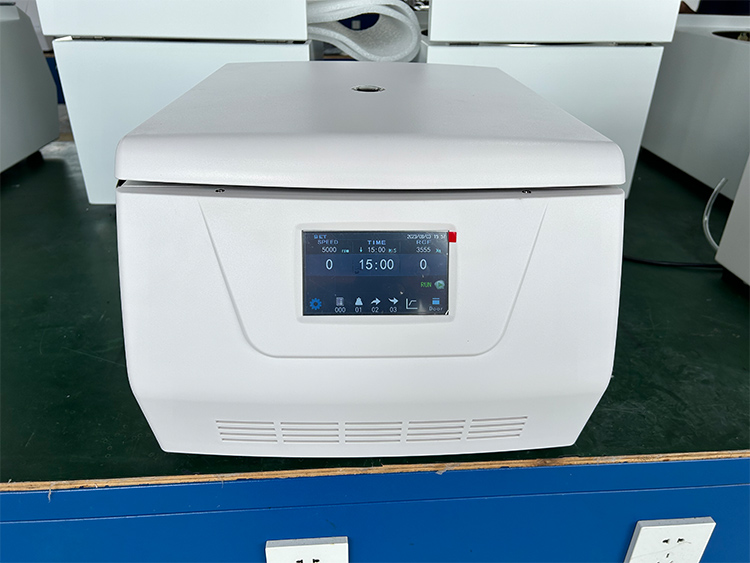 Effortlessly Accommodate Different Rotors with Our Hematocrit Centrifuge Equipment