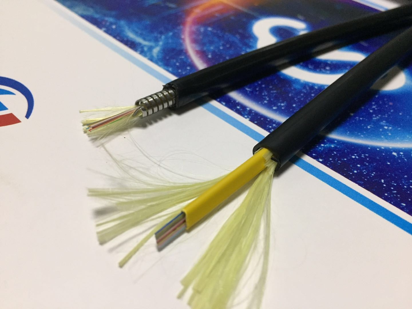 Multi / Single Mode Bulk Fiber Optic Cable Indoor Flat High Density 4 6 8 12 Core