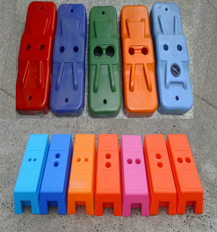 temporary fence feet1.jpg