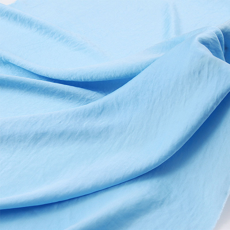 59 inch Blue Smooth Taffeta Dyeing Polyester Fabric 138gsm Like Silk Shimmer