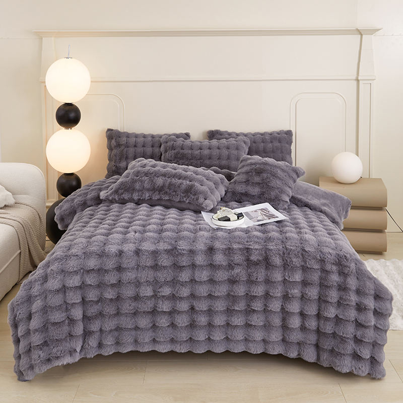 Luxury and Warmth with Sustainable Milk Velvet Mink Rabbit Fur Bedding Set
