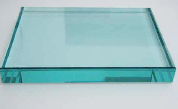 Qualified/High Transparency Clear Glass with Application to Building/Furniture/Automobile