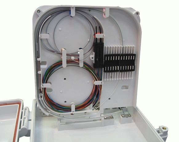 MDU 216A Splitter Fiber Optic Termination Box 16 Fibers Max Capacity
