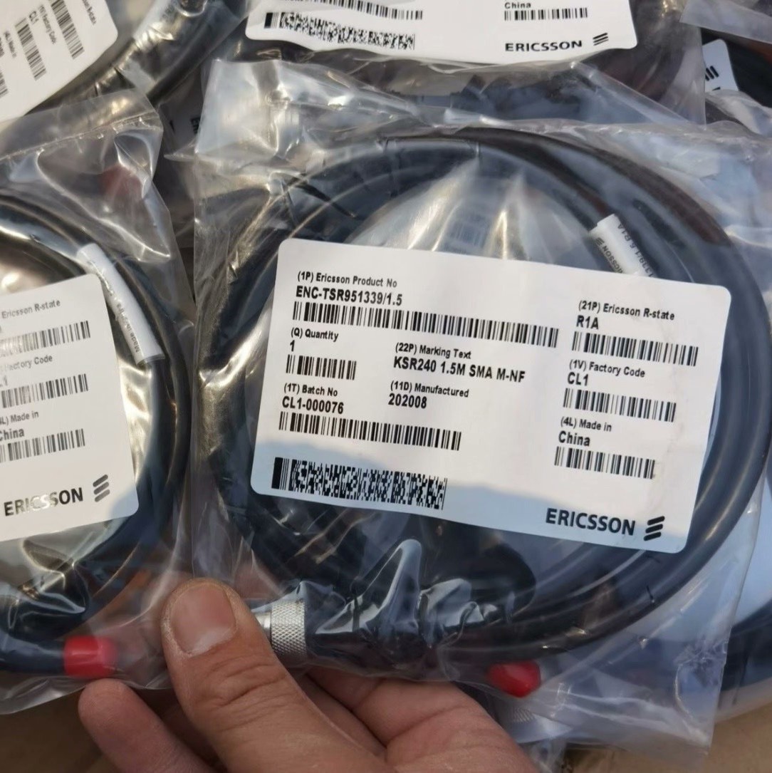 Ericsson ENC-TSR951339/1.5 1.5M SMA M-NF GPS Cable