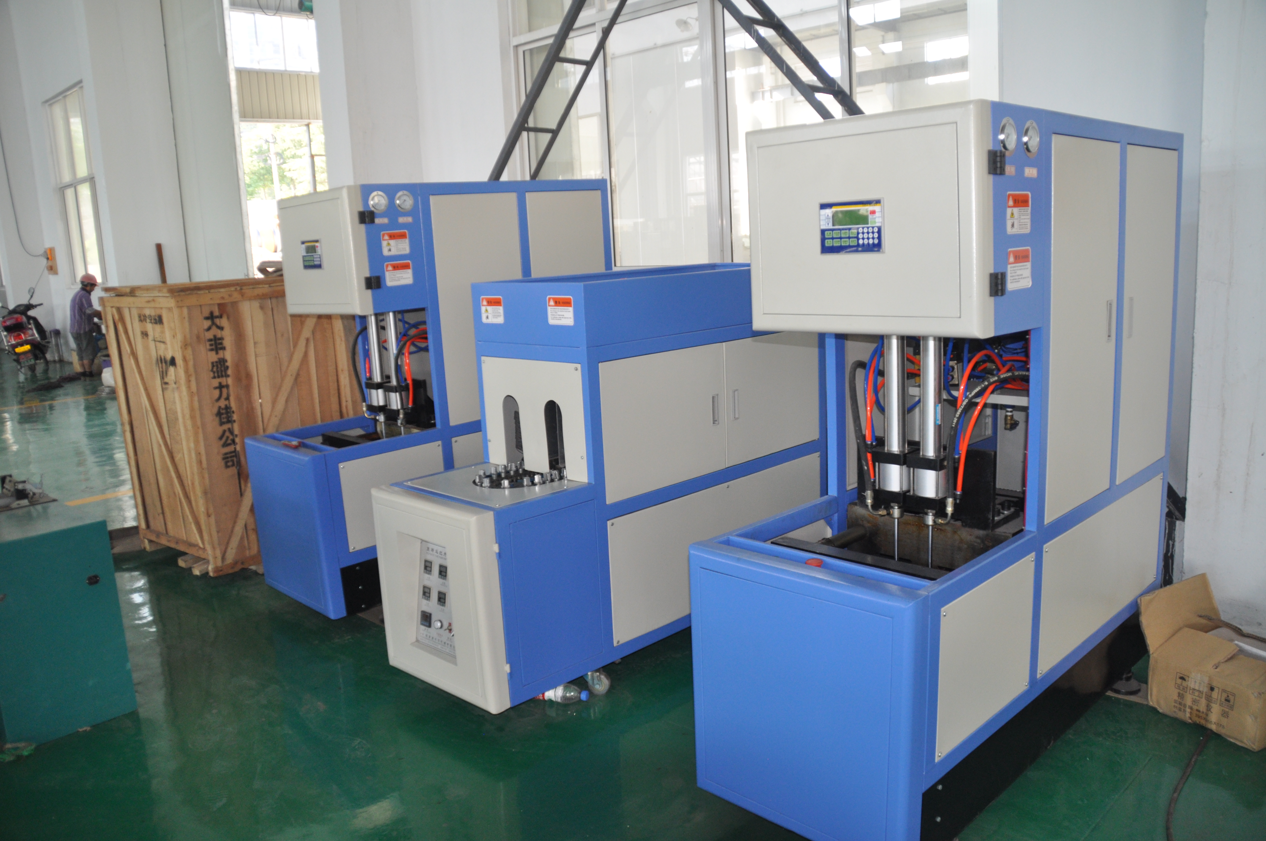PET Bottle 1 Cavity 6L Blowing Mould Machine with Far Infrared Heater